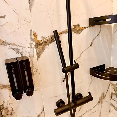 Guest house A&v Boutique Victoria 3*