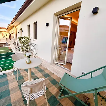 Guest house A&v Boutique Victoria 3*